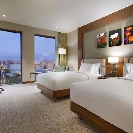 Hilal Termal Otel *